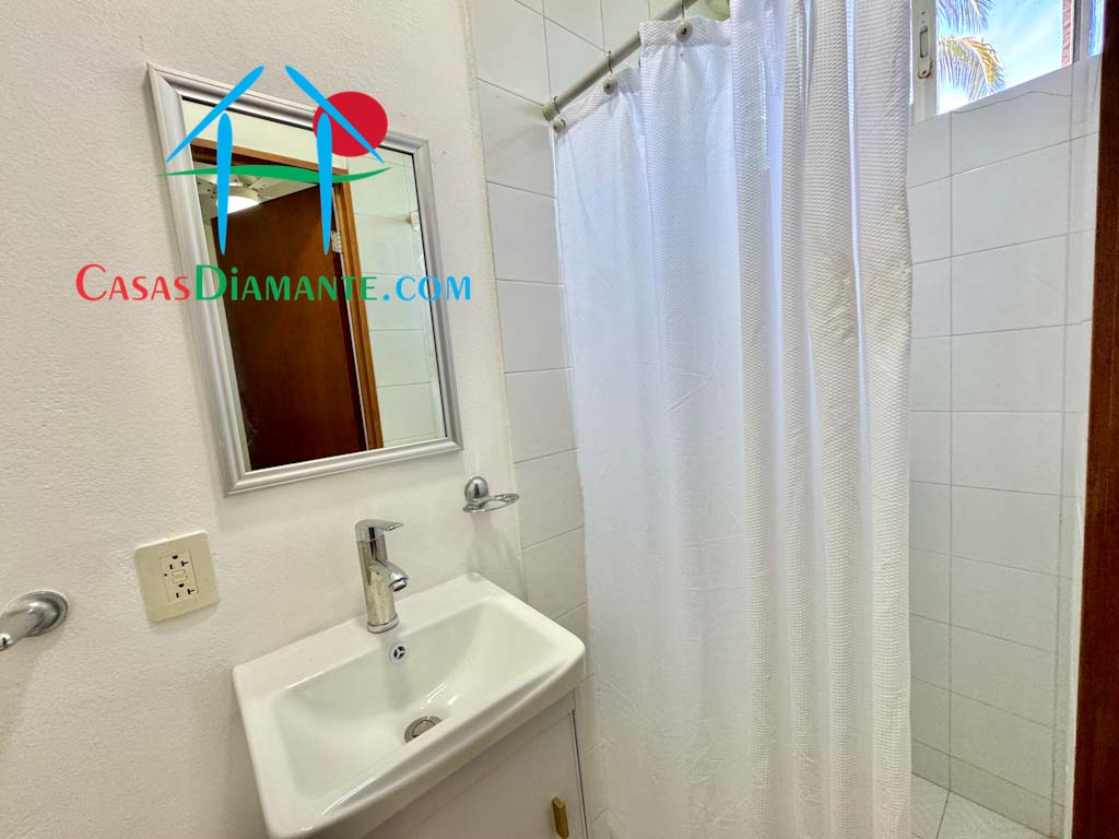Mayan Lakes 2 104 - Cuarto de servicio 3